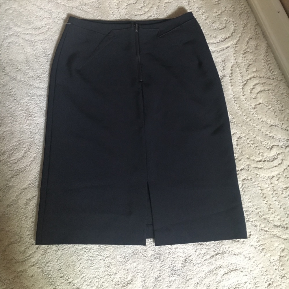 Zara - Black pencil skirt  - no tag but never worn
